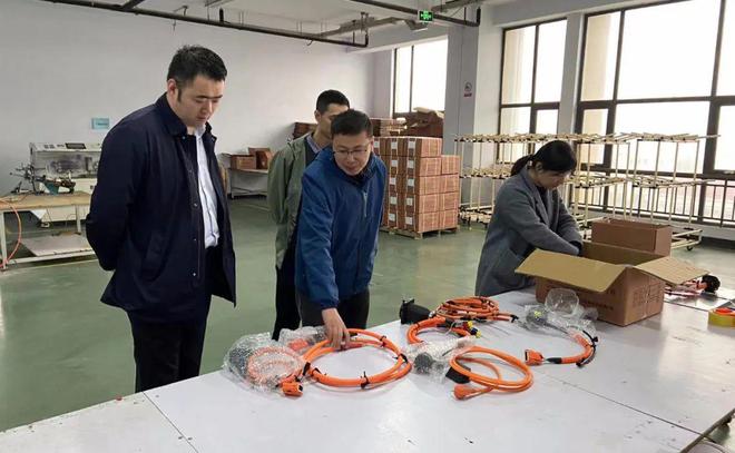 党建与业务融合 临商银行党建赋能聚合力 联系企业促发展